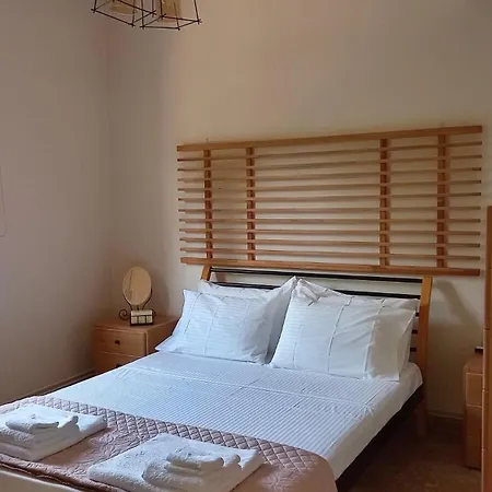 Eirini's House Corfu בית נופש